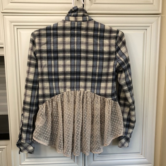 Holding Horses (Anthropologie) women’s lace & plaid shirt - Picture 4 of 9
